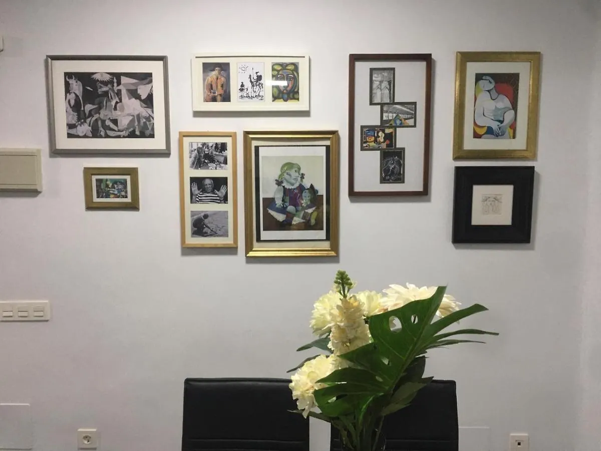 A 20 Pasos Del Museo Picasso Apartment Malaga